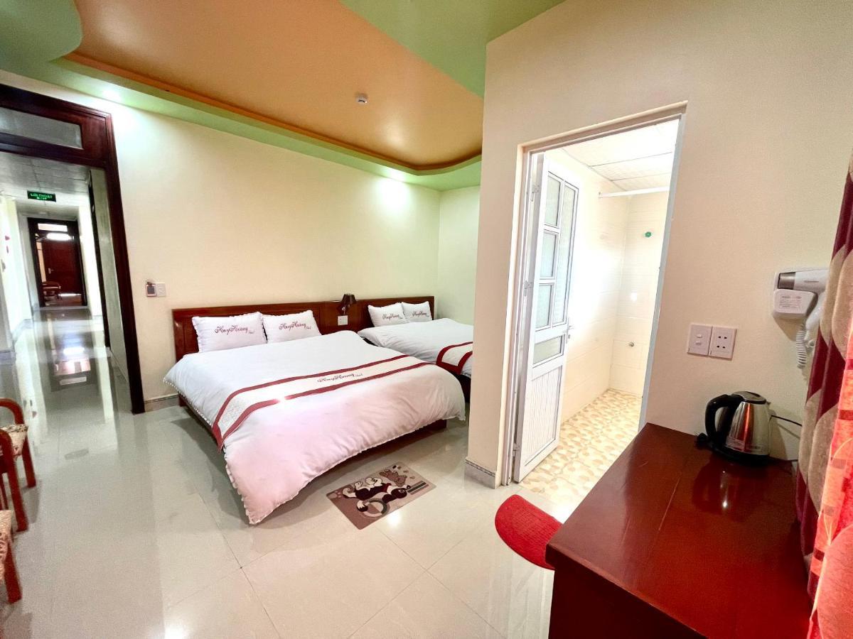 Huy Hoang Hotel Dong Van  Eksteriør bilde
