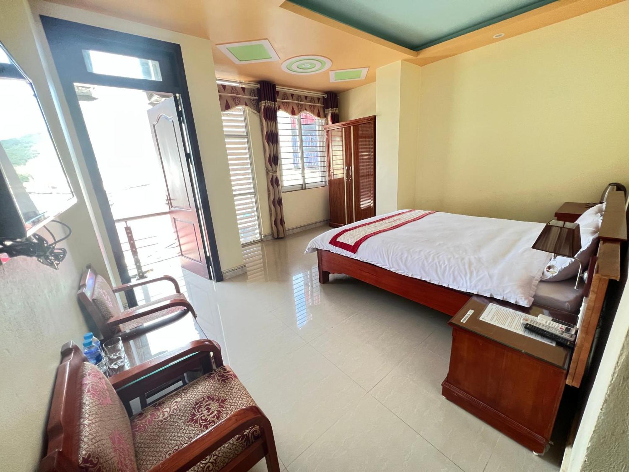 Huy Hoang Hotel Dong Van  Eksteriør bilde